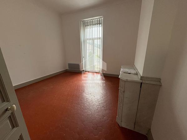 Bureaux Narbonne 2 pièce(s) 101,60 m2