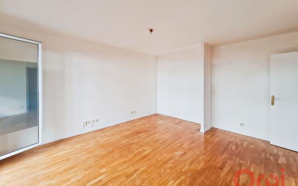 Appartement à vendre    2 pièces • 29,40 m2 Aubervilliers