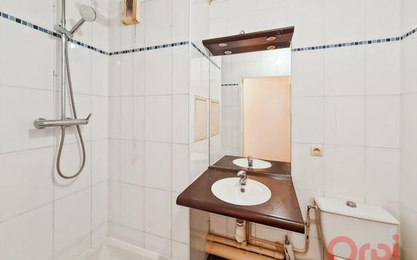 Appartement à vendre    2 pièces • 29,40 m2 Aubervilliers