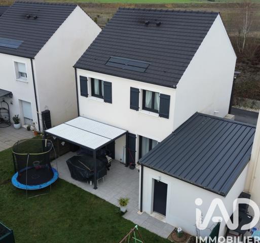 Maison à vendre 6 pièces 97 m² Melun