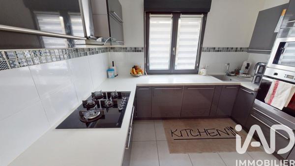 Maison à vendre 6 pièces 97 m² Melun