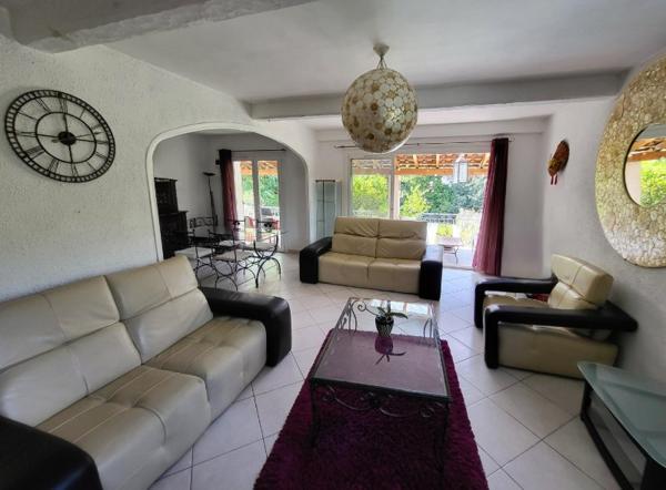 Vente / Maison avec dépendance