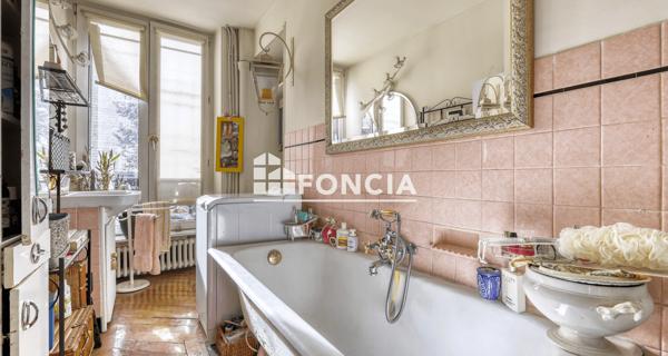 À vendre Appartement 2 pièces 49 m² - Levallois-perret 92300