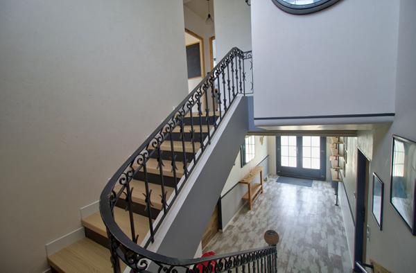 Le Passage -  Maison 3 chambres, 2 grands garages, jardin et piscine dans une impasse très calme