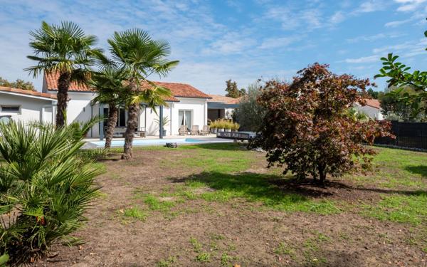 Maison à vendre    5 pièces •  Saint-Pierre-du-Mont