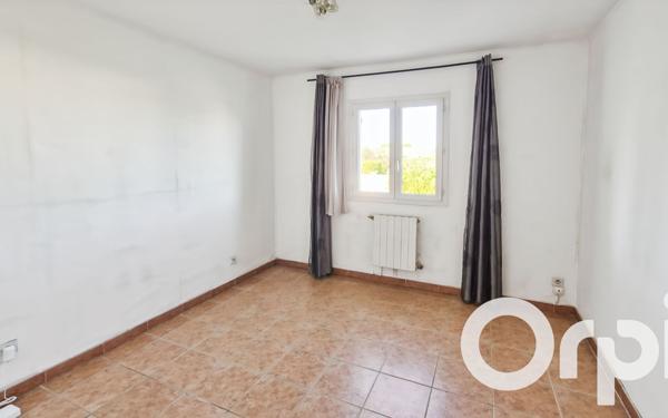 Maison à vendre    5 pièces •  Pont-Saint-Esprit