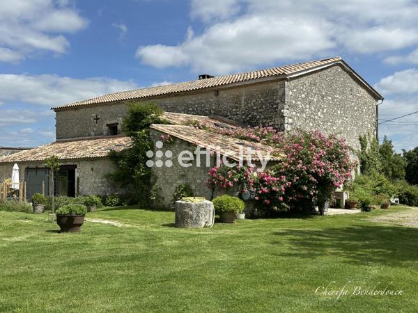 Maison 8 pièces - 212 m² Exclusivité efficity