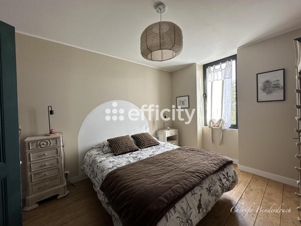 Maison 8 pièces - 212 m² Exclusivité efficity