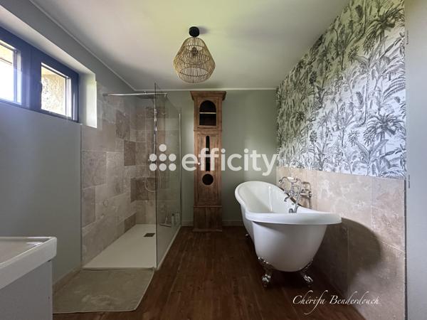 Maison 8 pièces - 212 m² Exclusivité efficity