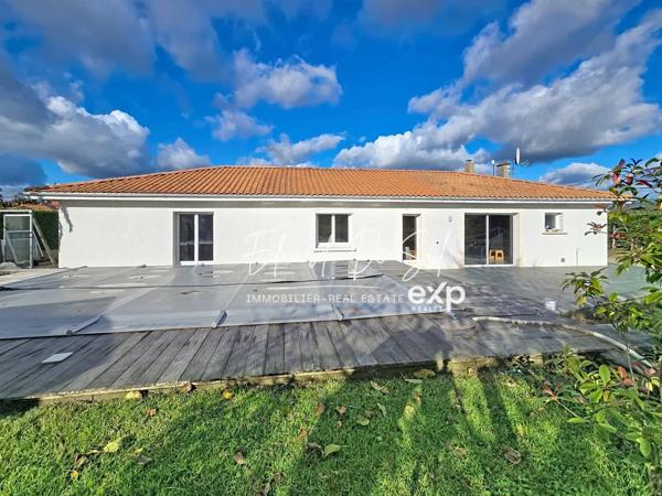 Maison plain-pied familiale de 161 m² – 4 chambres dont suite parentale – piscine, double garage