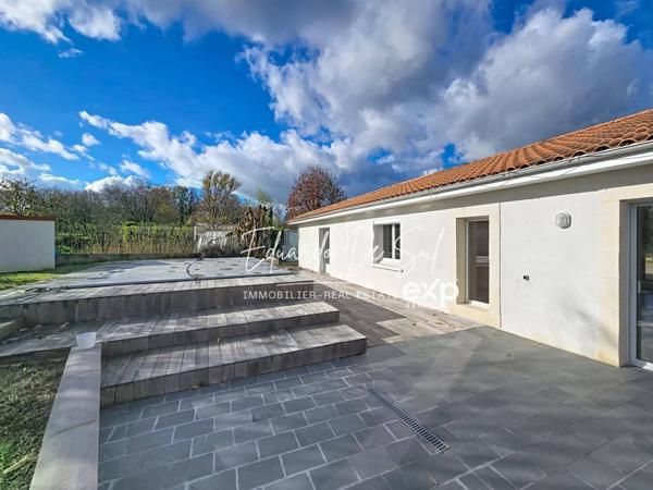 Maison plain-pied familiale de 161 m² – 4 chambres dont suite parentale – piscine, double garage