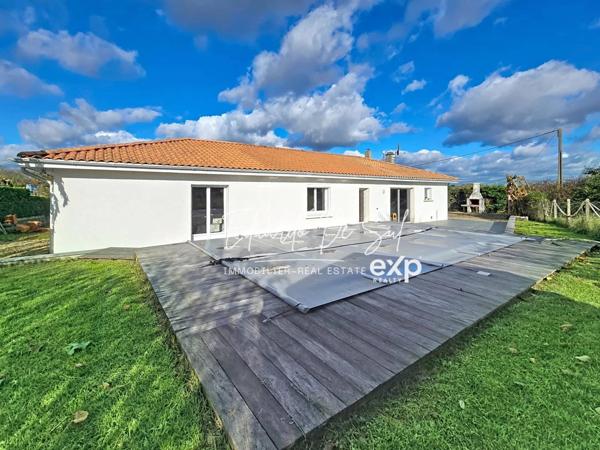 Maison plain-pied familiale de 161 m² – 4 chambres dont suite parentale – piscine, double garage