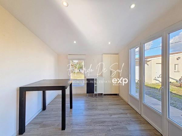 Maison plain-pied familiale de 161 m² – 4 chambres dont suite parentale – piscine, double garage