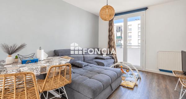 À vendre Appartement 3 pièces 56 m² - Bourg-lès-valence 26500