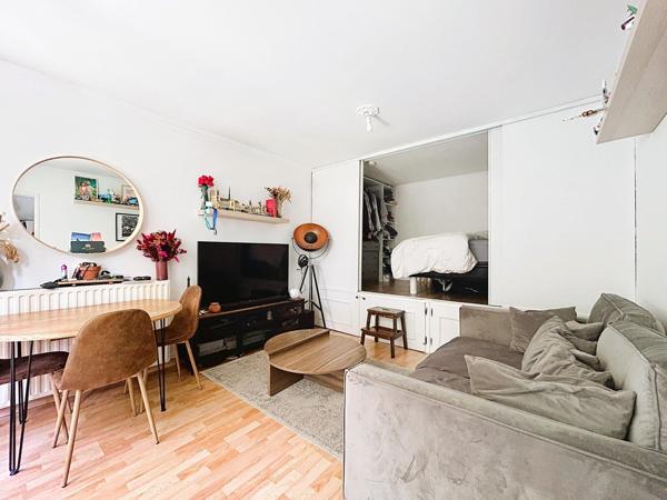 Appartement T1 Bis avec balcon, cave et parking