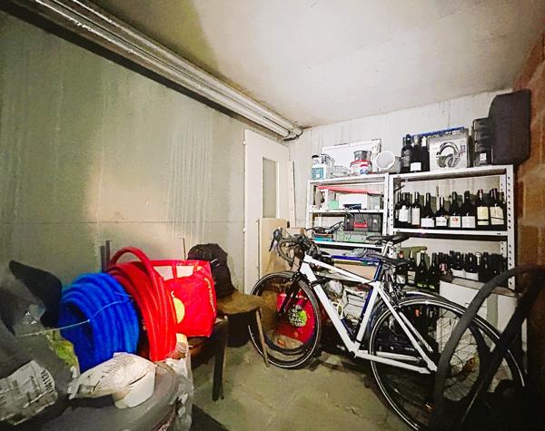 Appartement T1 Bis avec balcon, cave et parking