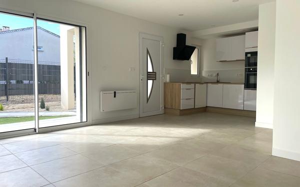 Appartement à vendre    4 pièces •  Montélimar