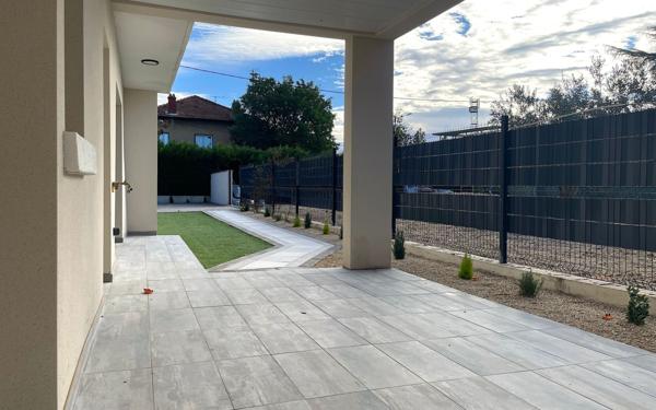 Appartement à vendre    4 pièces •  Montélimar