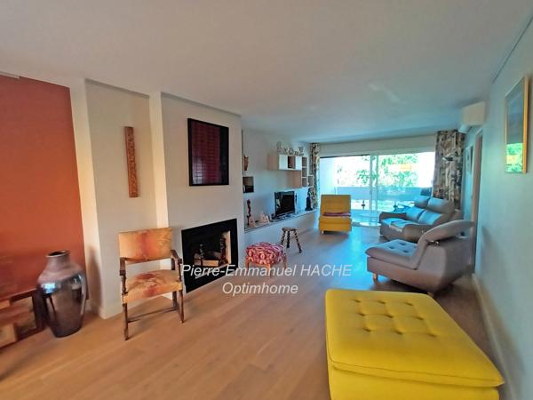 SUR LA COMMUNE DE SAINT GERMAIN EN LAYE DANS LE QUARTIER DE FOURQUEUX