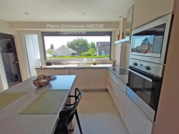 SUR LA COMMUNE DE SAINT GERMAIN EN LAYE DANS LE QUARTIER DE FOURQUEUX