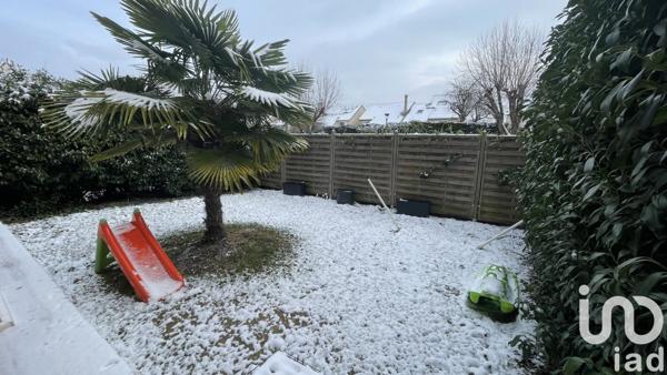 Appartement 2 pièces de 55 m² à Montigny-le-Bretonneux (78180)