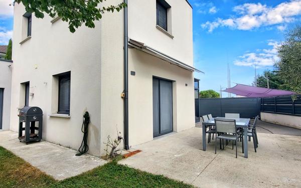 Maison à vendre    5 pièces • 116 m2 Corbas