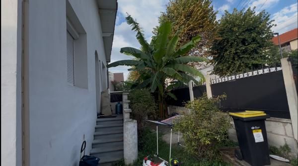Maison à BOBIGNY (93000)