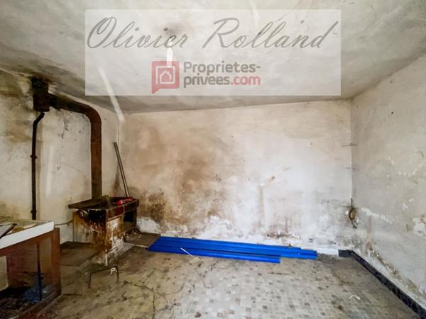 49260 -  Montreuil Bellay - Maison à rénover de 78 m² sur 240 m²