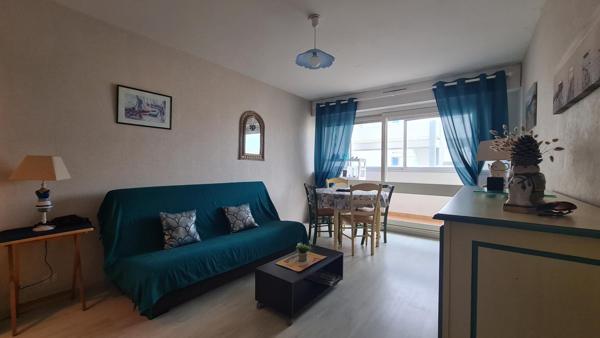 2 pièces meublé avec accès direct à la plage