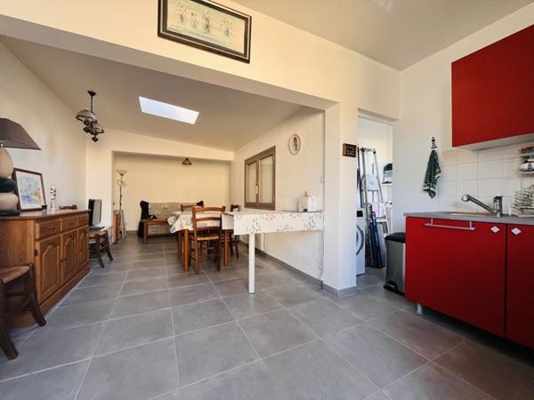 Maison à vendre |  Rochefort |  2 pièces | 46 m²