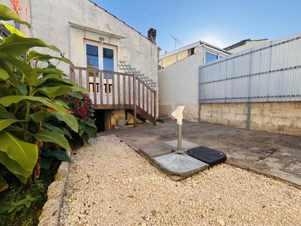 Maison à vendre |  Rochefort |  2 pièces | 46 m²
