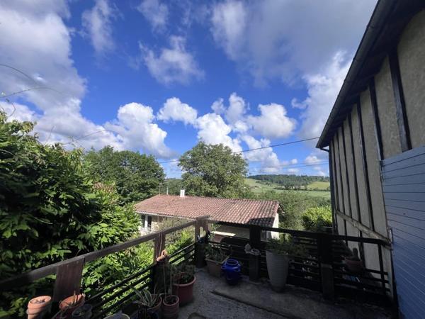 Maison à vendre 140 400 € Château-l'Évêque 3 p 91 m² DPE D