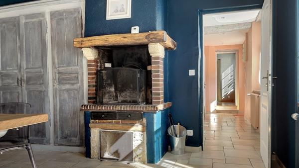 CHARTRES AGGLO - Accès Centre et Gare rapide Magnifique Longère rénovée avec goût de 184m² sol sur 700m² de terrain