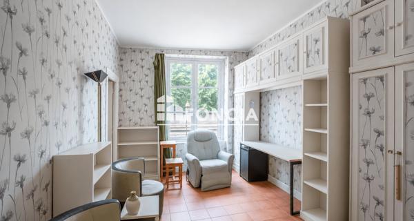À vendre Appartement 3 pièces 61.64 m² - Versailles 78000