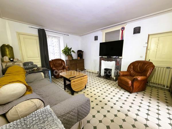 ÉLÉGANTE MAISON DE MAITRE AVEC TOIT MANSART, PARC ARBORÉ, VERGER ET DÉPENDANCES – PROCHE MÉZIDON-VALLÉE-D'AUGE