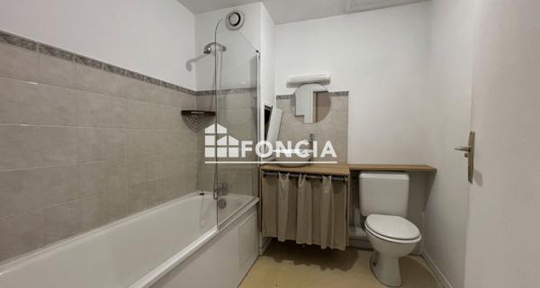 À vendre Studio 30.83 m² - ÉVry-courcouronnes 91000