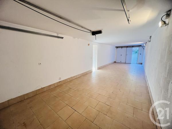 Maison à vendre  10 pièces - 270,60 m2 FOURAS - 17