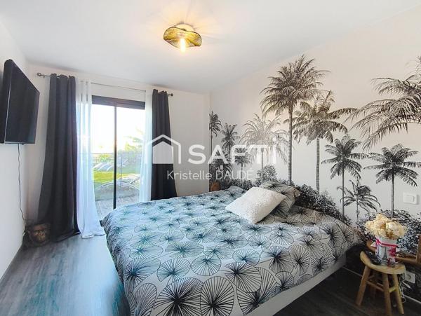 Villa familiale 6 chambres, de plain-pied, avec piscine, double garage et dépendance.