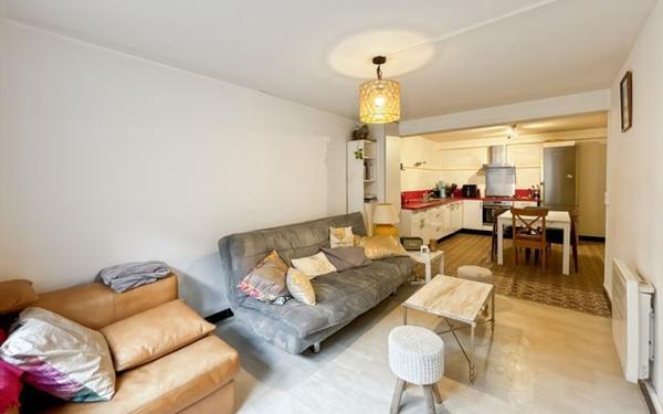 Maison à vendre    3 pièces •  Lectoure