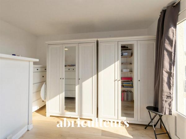 Lauris Maison 170 m² à réinventer sur terrain de 2.4 ha avec foret Vue dégagée