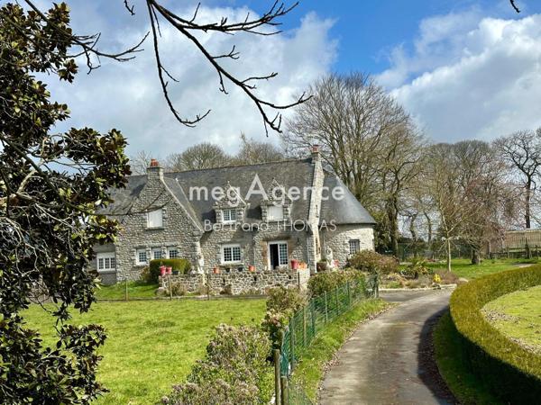 Maison à SAINT-BRICE-EN-COGLES, 35460 - 7 pièces 223m²