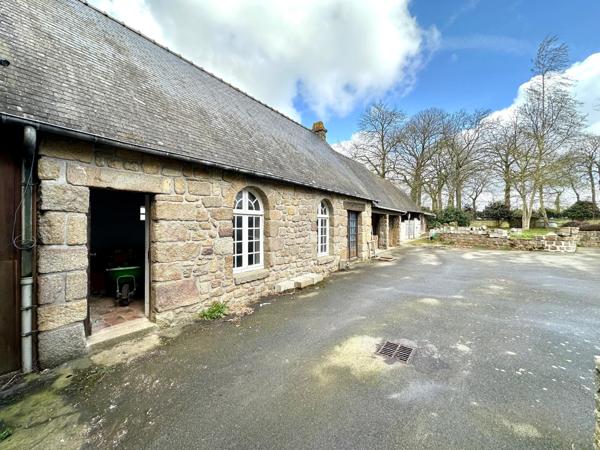 Maison à SAINT-BRICE-EN-COGLES, 35460 - 7 pièces 223m²