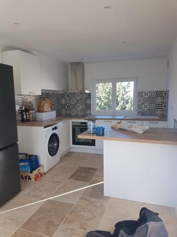 Immeuble Ornaisons 17 pièce(s)