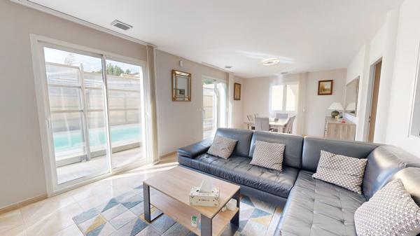 Maison familiale avec piscine