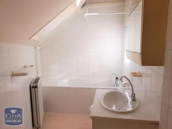 Appartement à louer 2 pièces 35m² Château-Thierry (02400)