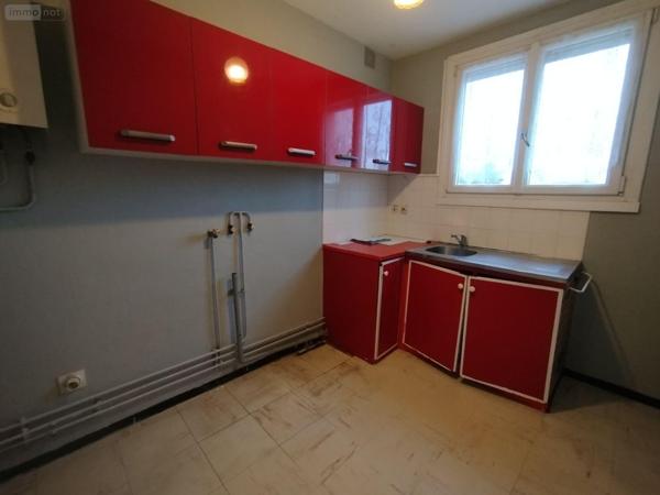 Appartement à vendre à Allonnes dans la Sarthe (72700), ref : PB-1795