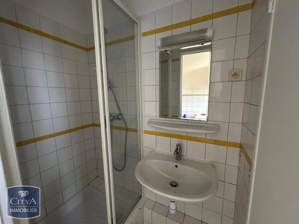 Appartement à louer 2 pièces 43.29m² Moulins-lès-Metz (57160)