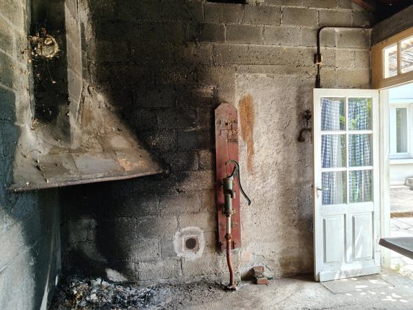 Maison familiale à pied du centre de Piégut-Pluviers