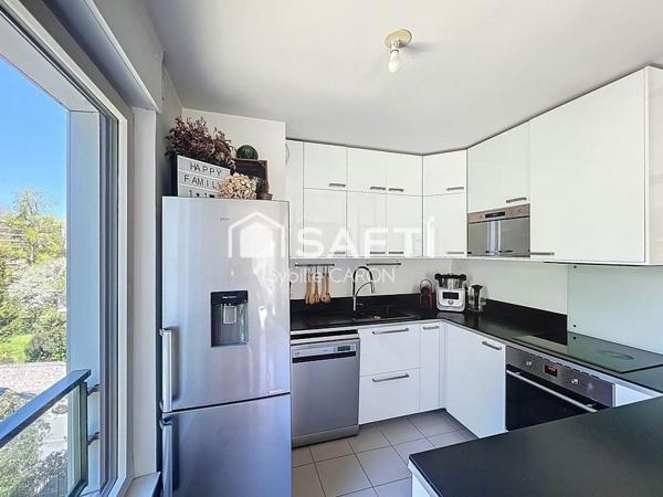 DERNIER ÉTAGE – TERRASSE 14 m² – DPE C