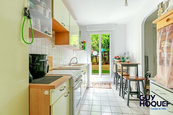 À vendre : Rez-de-jardin 2 pièces à COMBS LA VILLE - TERRASSE 30m²